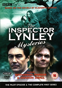 OFDb Gott schütze dieses Haus (2001) DVD 2 entertain (The Complete